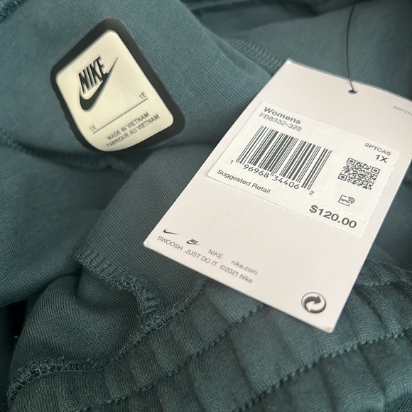Nike Sportswear Tech Fleece Women's Mid-Rise Joggers (Plus Size) NWT - Picture 11 of 13